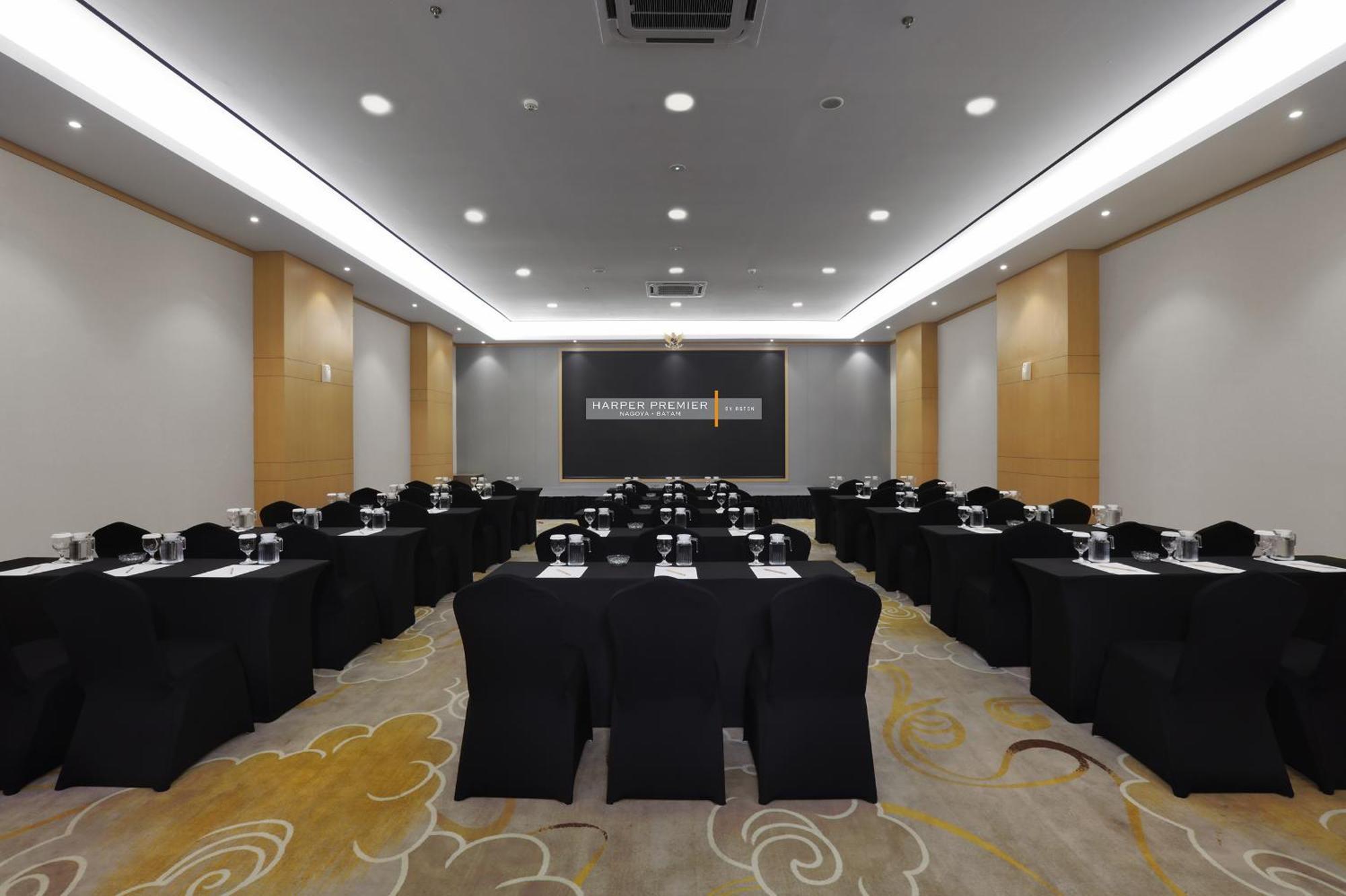 Harper Premier Nagoya Batam 호텔 외부 사진