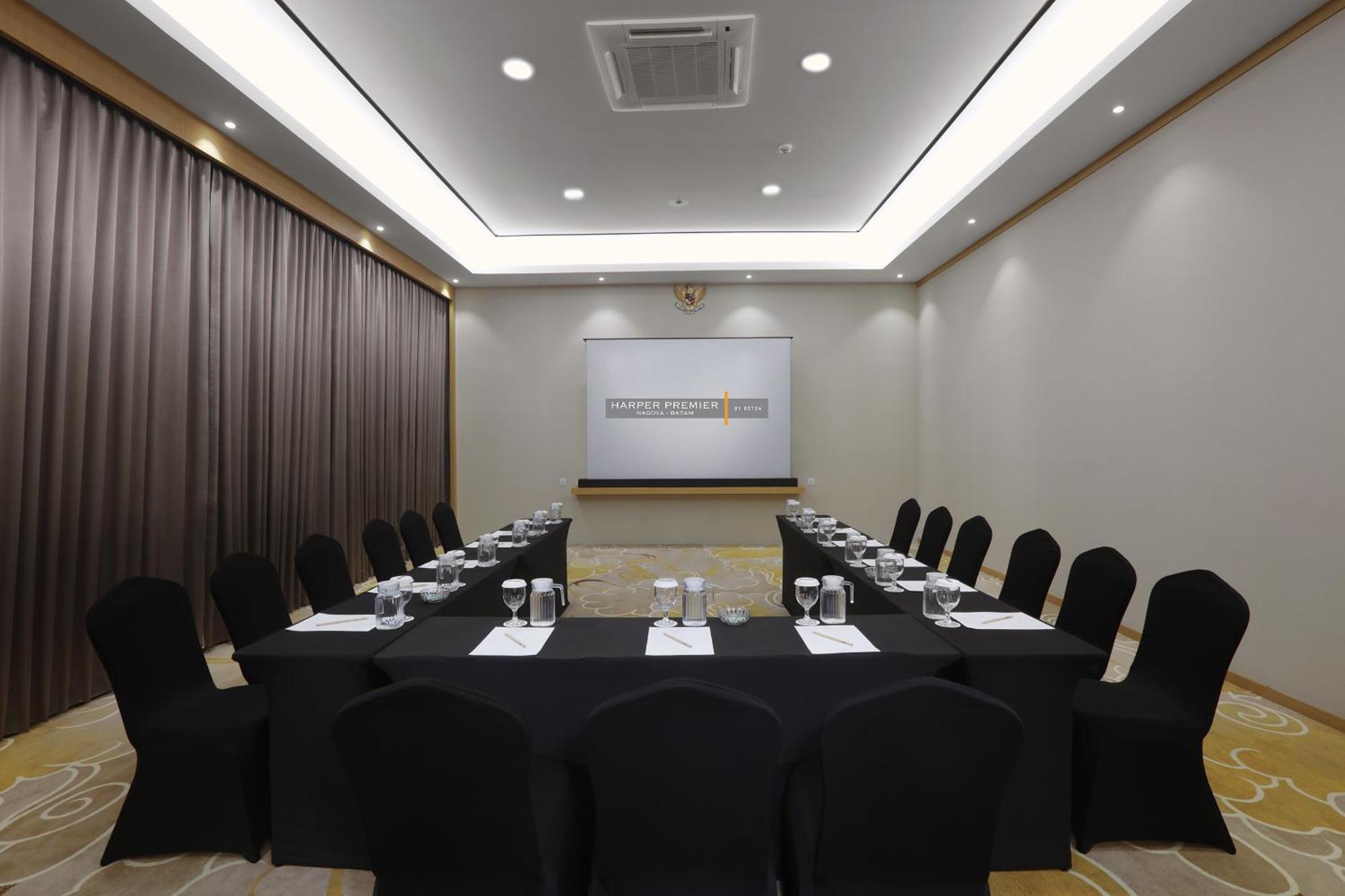 Harper Premier Nagoya Batam 호텔 외부 사진